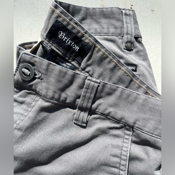 Men's Brixton Pants Gray Solid Reverse 32x32 Flat Front Skate Chino Casual Work - Picture 15 of 15
